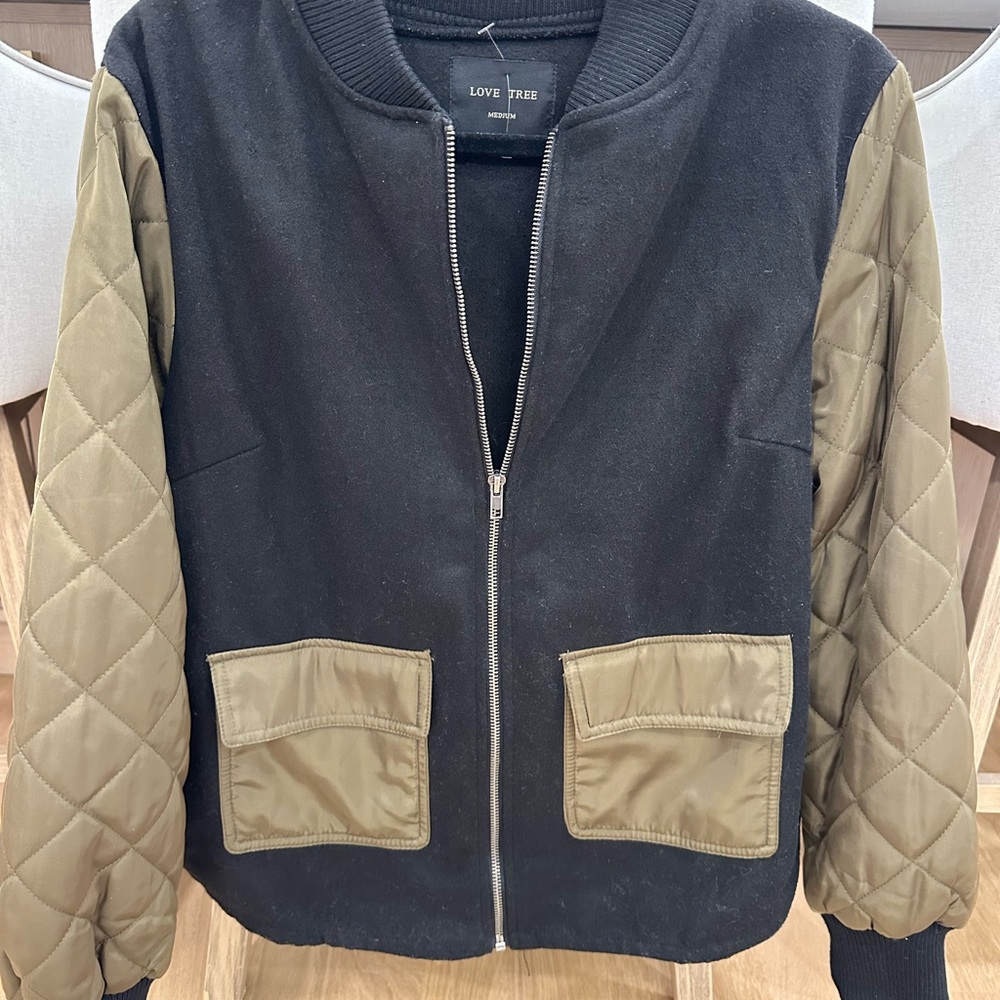 Love Tree Women's Black and Olive Bomber Jacket